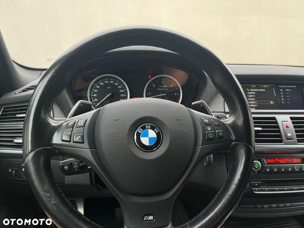 BMW X5 M M50d - 29