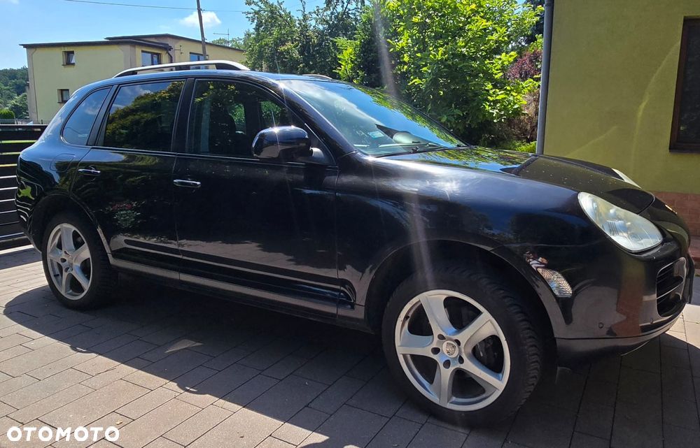 Porsche Cayenne - 3