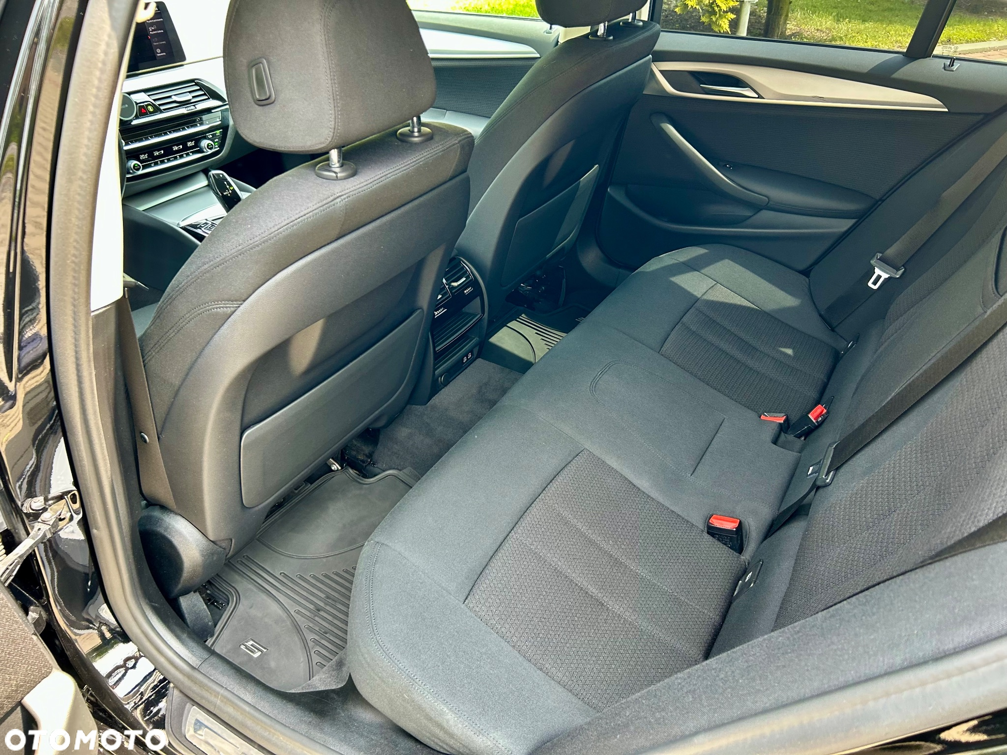 BMW Seria 5 - 37