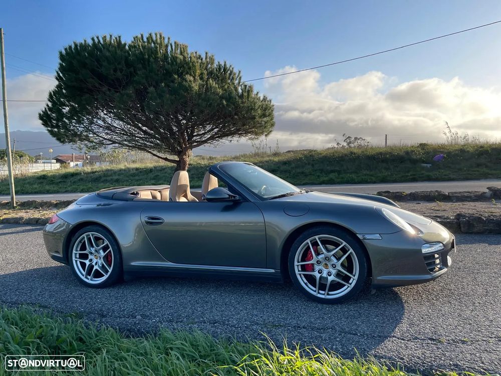 Porsche 911 (997) Carrera 4S Cabriolet PDK - 21