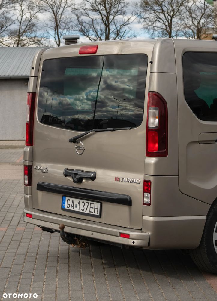 Opel Vivaro L2H1 2,9t Elegance Business - 10