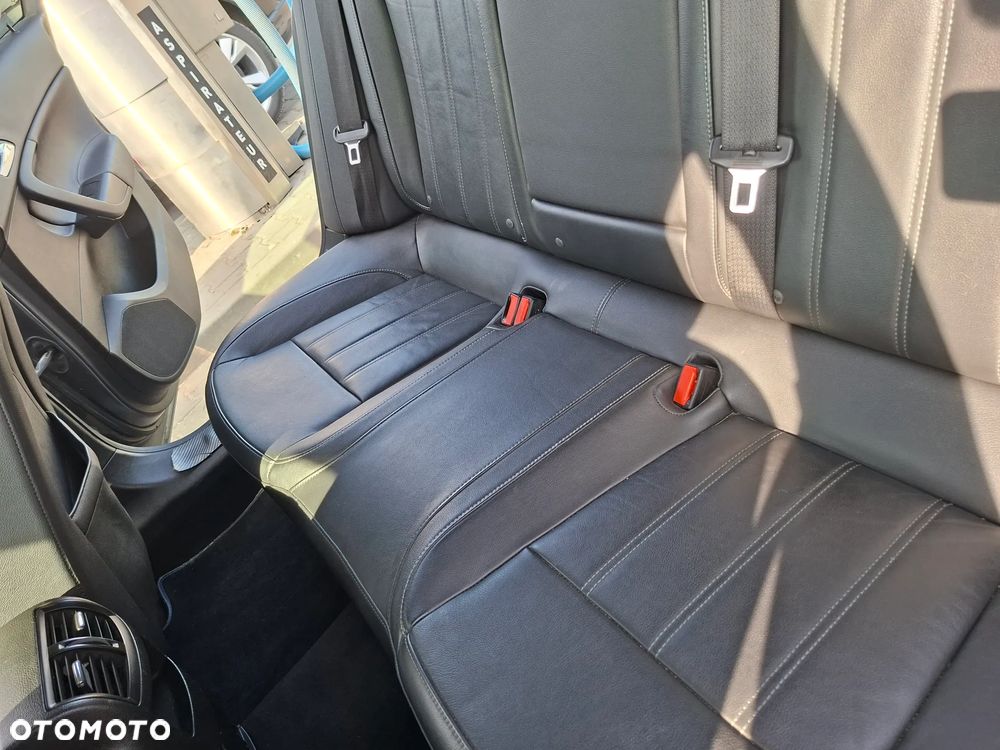 Opel Insignia 2.0 CDTI - 18