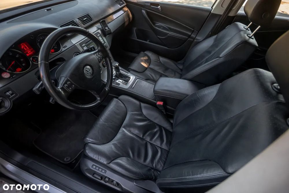 Volkswagen Passat Variant 3.2 V6 FSI 4Motion DSG Highline - 6