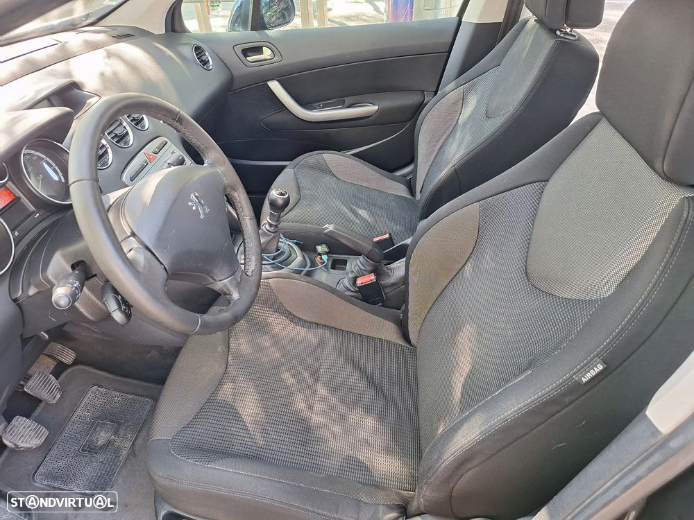 Peugeot 308 - 12