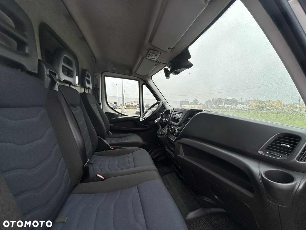 Iveco 35S16 - 16