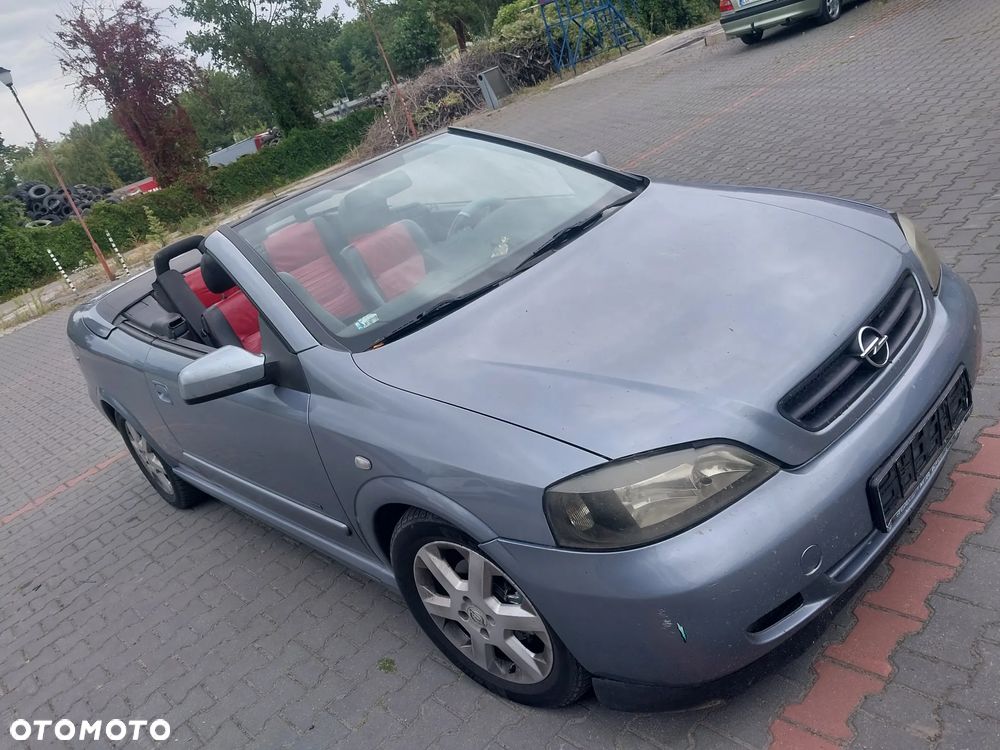 Opel Astra G Bertone Cabrio Cabriolet silnik 1.6 16v 103 KM skrzynia biegów F17 drzwi maska zderzak błotnik lusterko klapa Z4AU Z163 dach dachu składanego maglownica szyba podnośnik fotel kanapa zegary zestaw startowy czujnik felga maglownica zwrotnica sterownik panel moduł listwa wydech tłumik belka sanki zacisk jarzmo tarcza NA CZĘŚCI WSZYSTKIE CZĘŚCI - 2