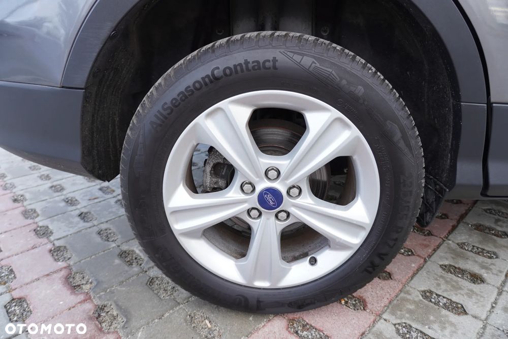 Ford Kuga 2.0 TDCi 4x4 Titanium - 16