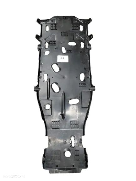 Osłona podwozia centralna Can-Am Outlander MAX – 705018716 – używana - 2