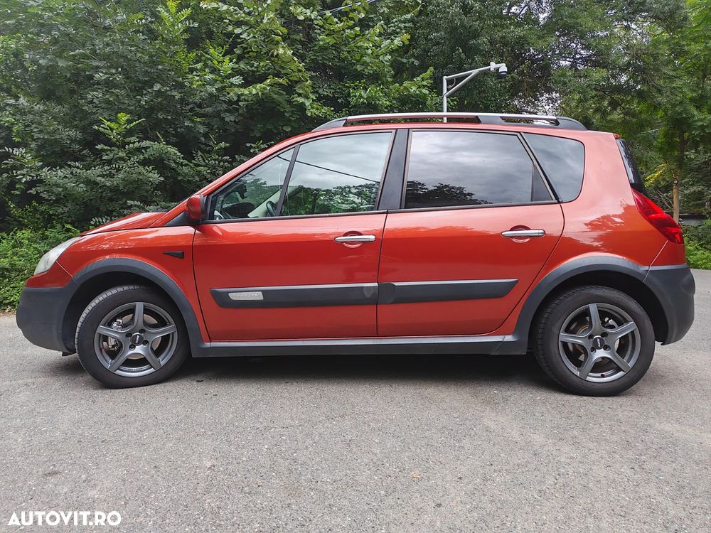 Renault Scenic II 1.6 Authentique - 3