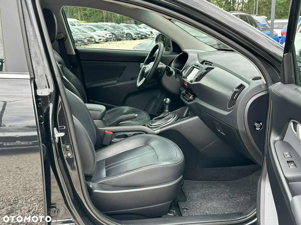 Kia Sportage - 16