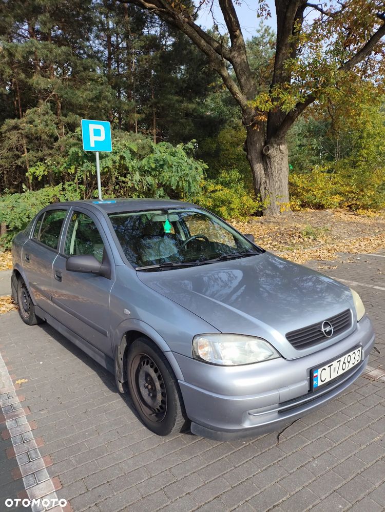 Opel Astra - 1