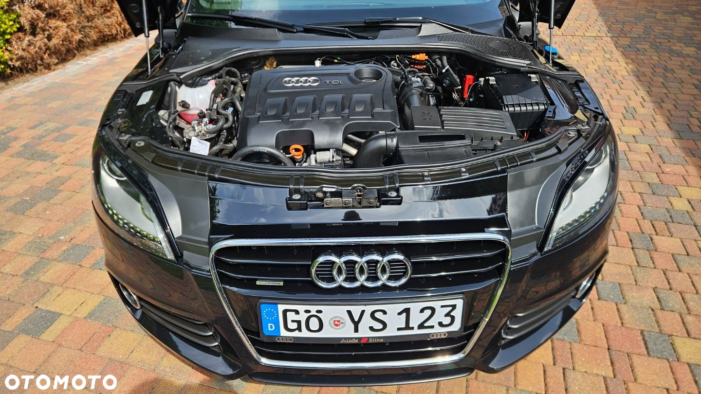 Audi TT Coupé Roadster 2.0 TDI quattro - 39