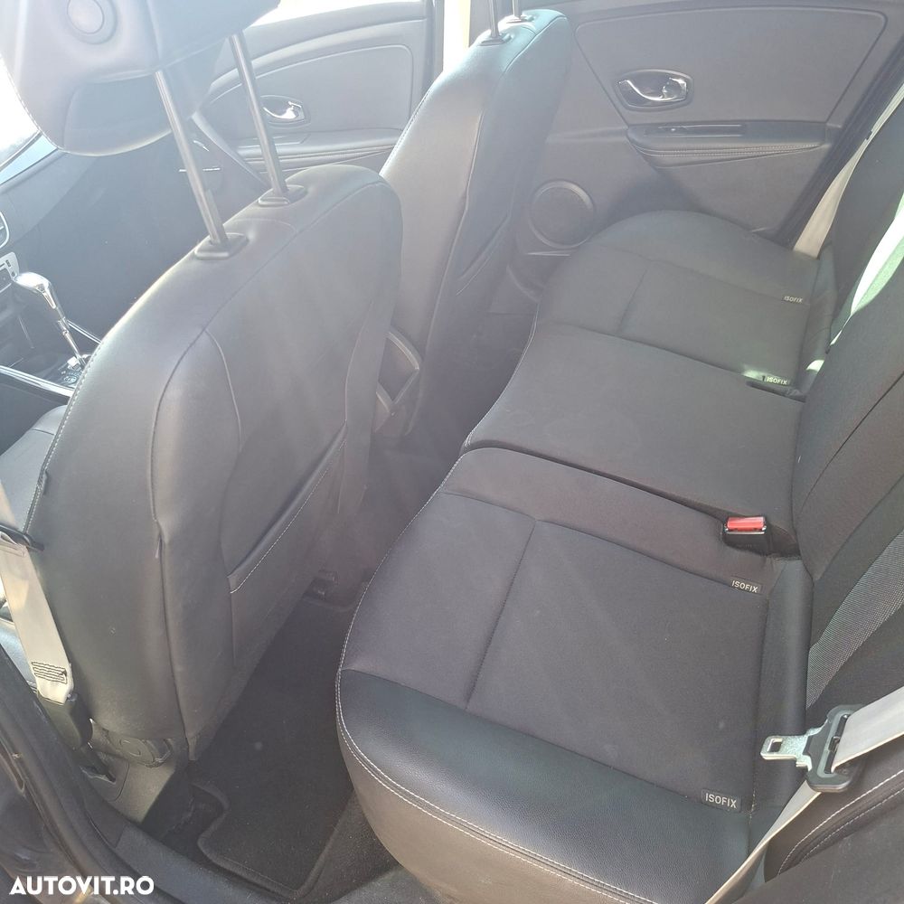 Renault Megane 1.5 dCi Dynamique Aut. - 11