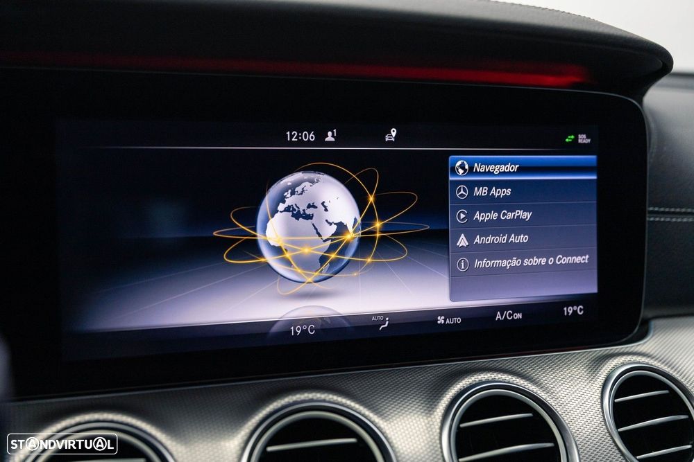 Mercedes-Benz E 220 d AMG Line - 39