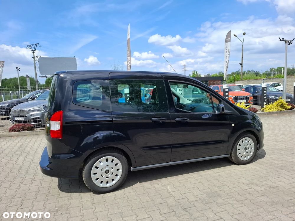 Ford Tourneo Courier 1.5 TDCi Trend - 31