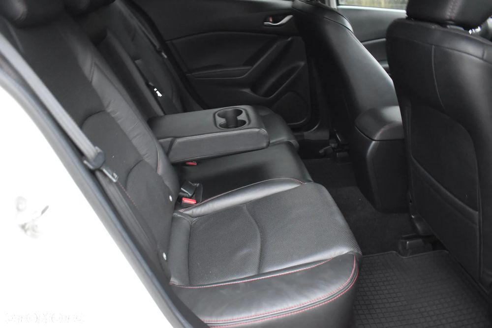Mazda 3 - 23