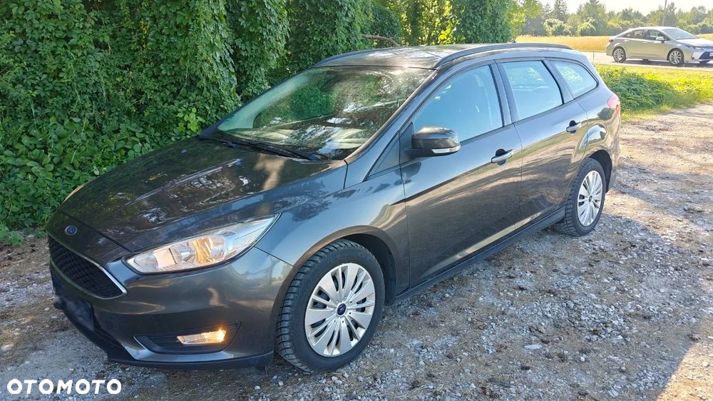 Ford Focus 1.5 TDCi SYNC Edition - 2