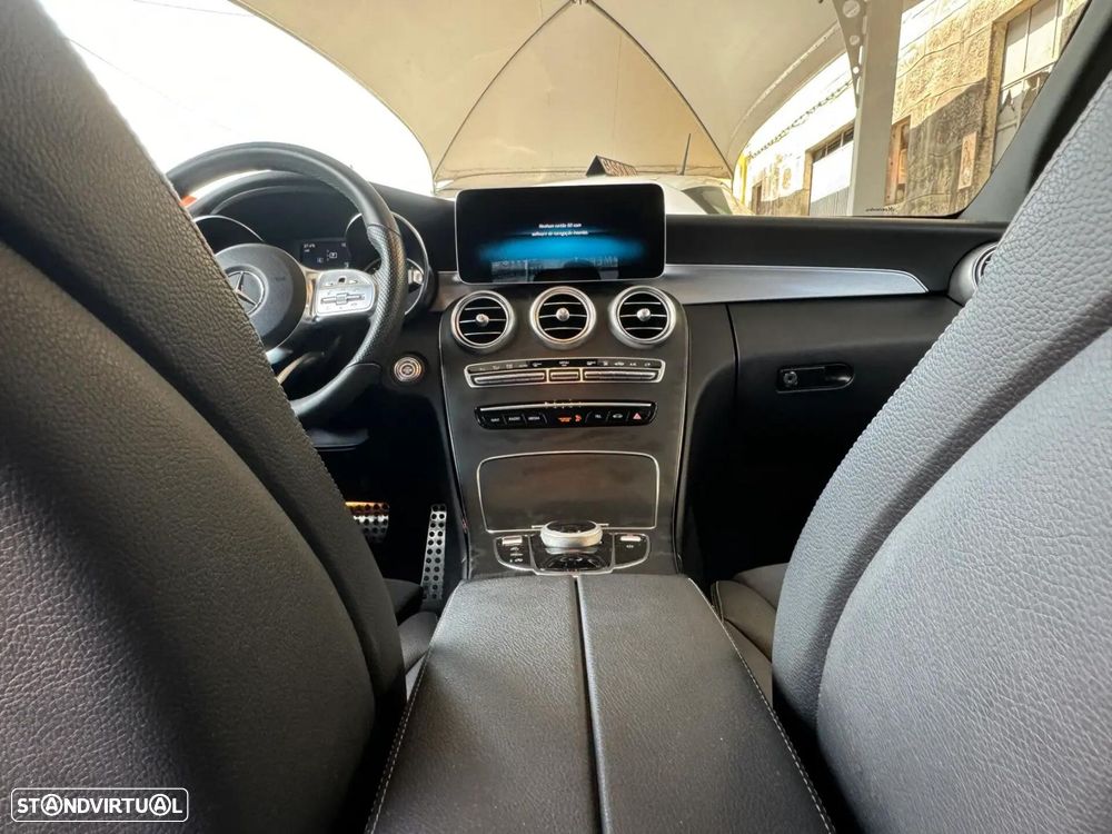 Mercedes-Benz C 200 - 29