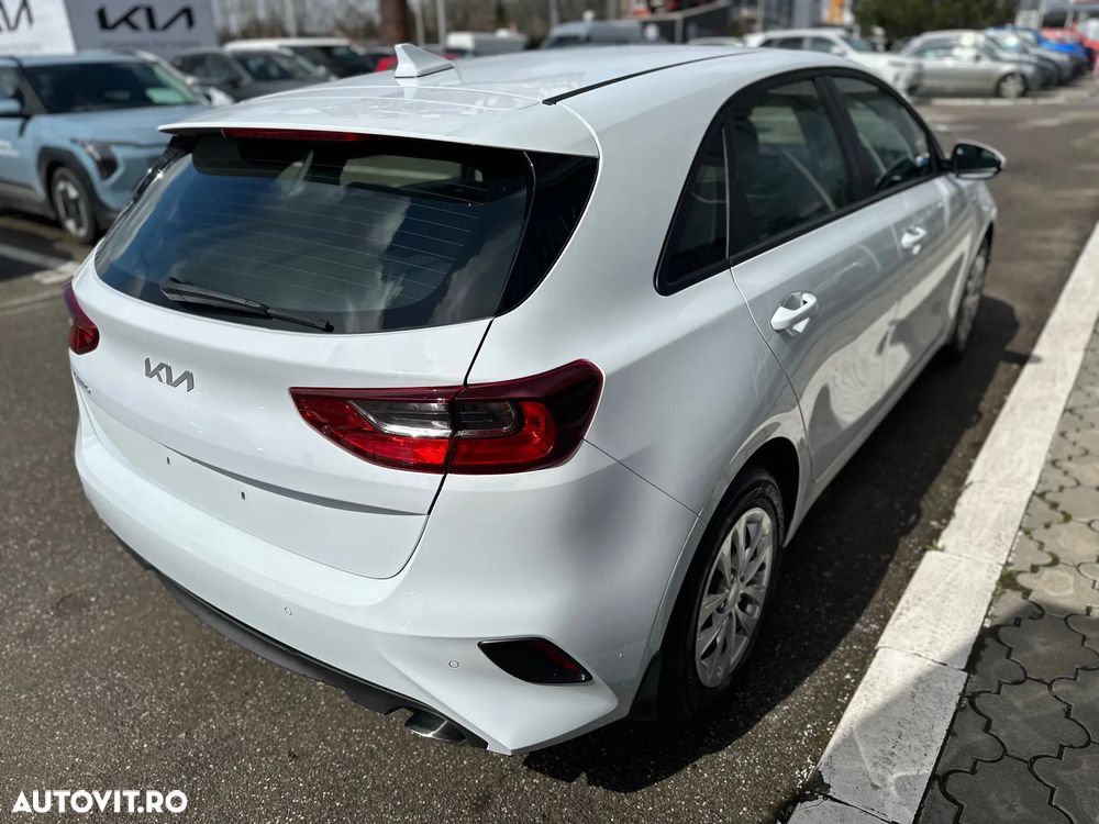 Kia Ceed - 4