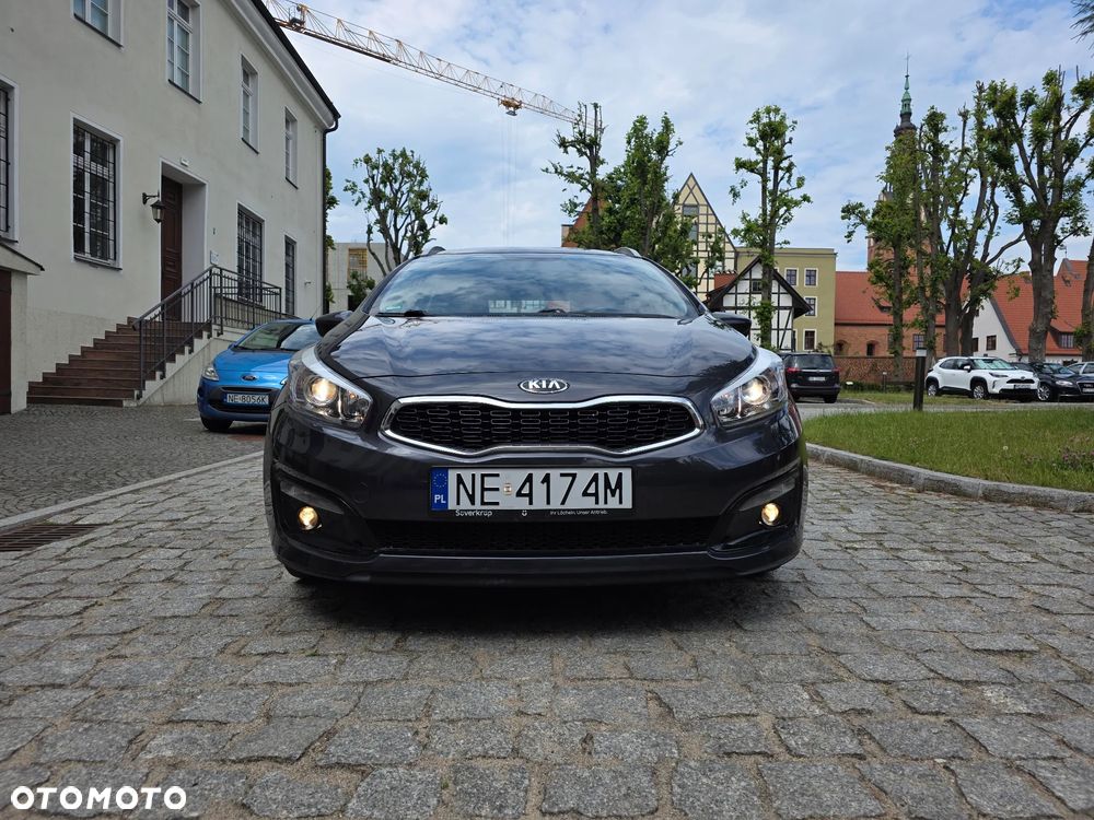 Kia Ceed 1.4 CVVT Dream Team Edition - 2
