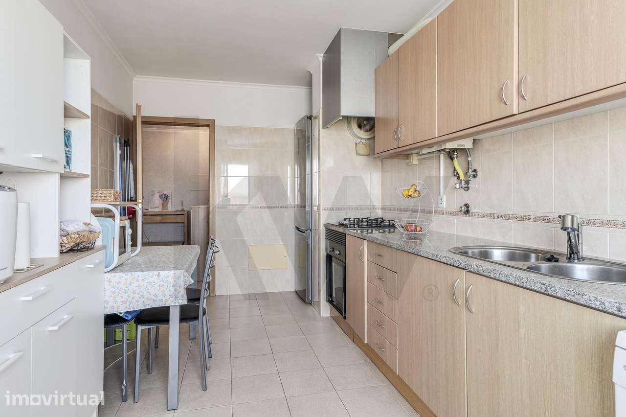 Apartamento com Vista Rio e Campo: Luz Nascente/Poente, Escolas e Comé - Grande imagem: 4/30