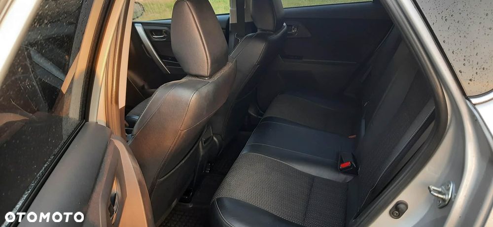 Toyota Auris 1.8 HSD Luna - 3