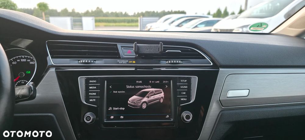 Volkswagen Touran 2.0 TDI BMT Active DSG - 23