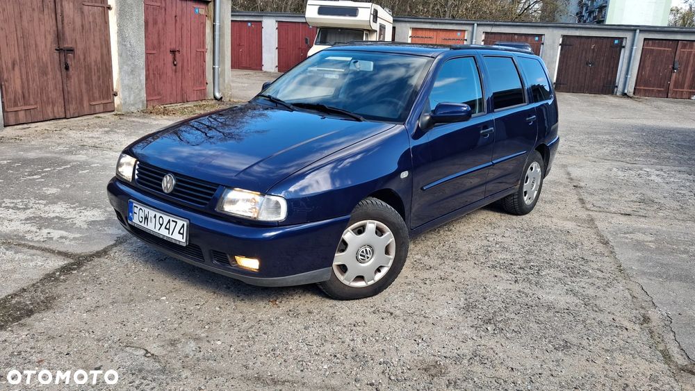 Volkswagen Polo 1.4 Comfortline - 1