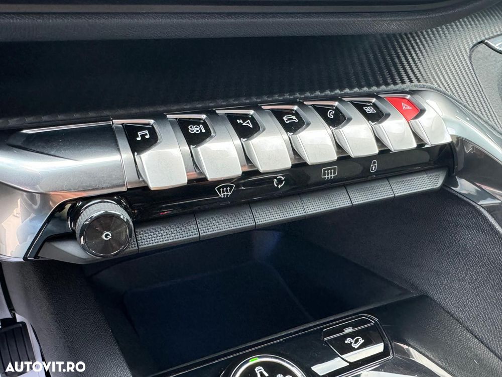 Peugeot 5008 PureTech 130 Allure - 22