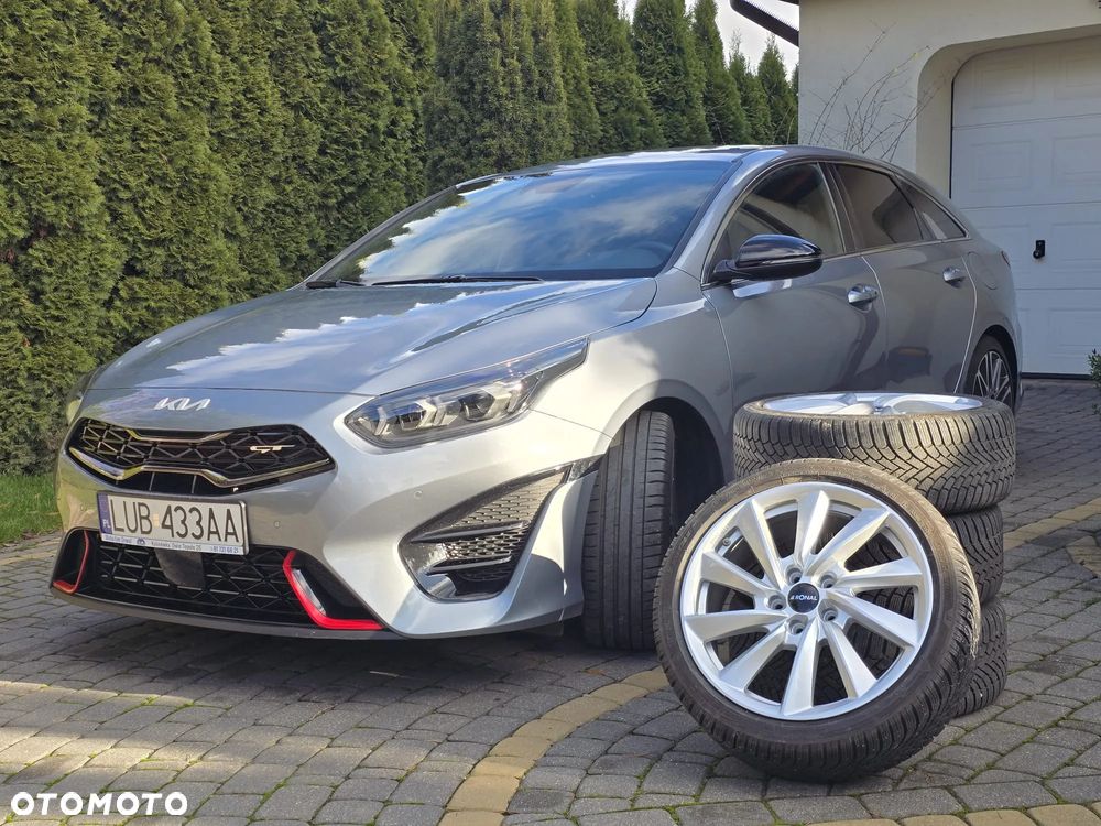 Kia ProCeed 1.6 T-GDI GT DCT - 2