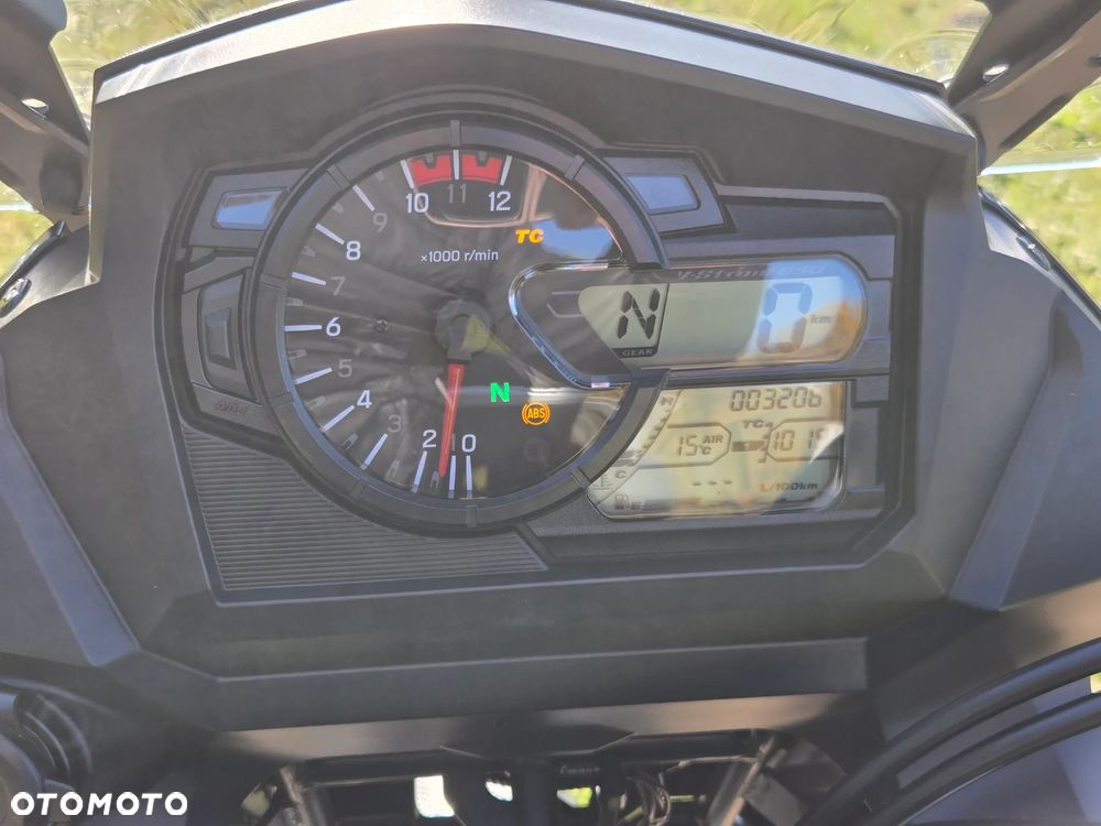 Suzuki V-STROM - 21