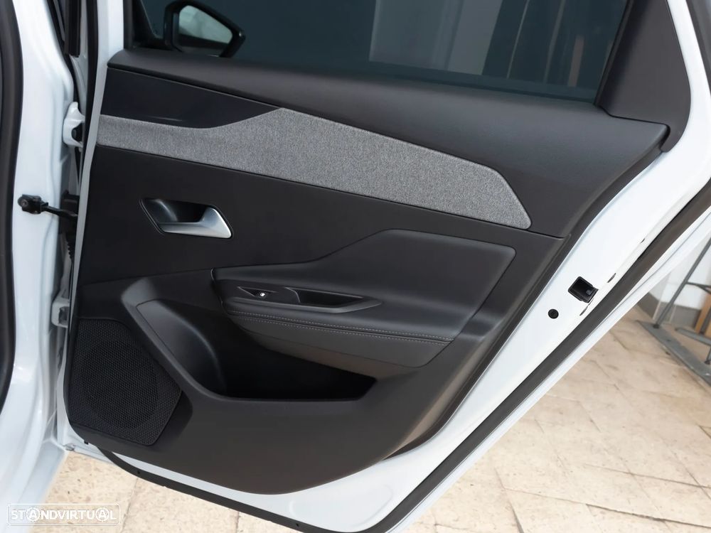 Peugeot 308 SW 1.2 PureTech Allure EAT8 - 10