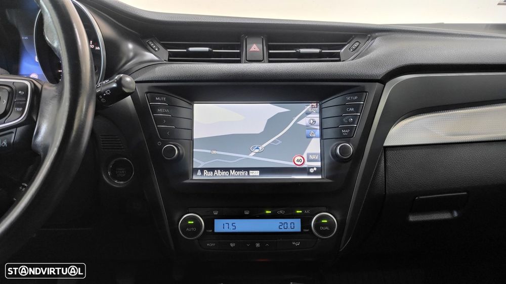 Toyota Avensis Touring Sports 2.0 D-4D Exclusive+GPS - 30
