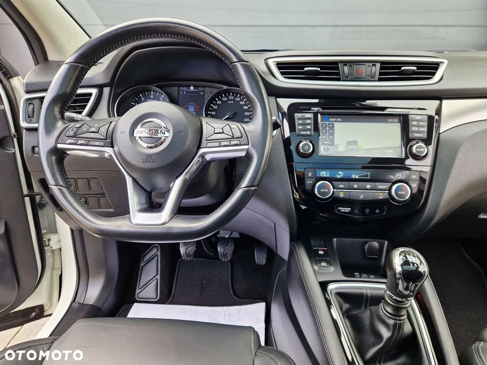 Nissan Qashqai 1.6 DIG-T Tekna+ - 18