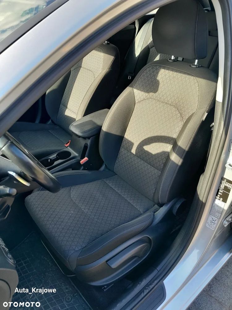 Kia Ceed 1.5 T-GDI M DCT - 24