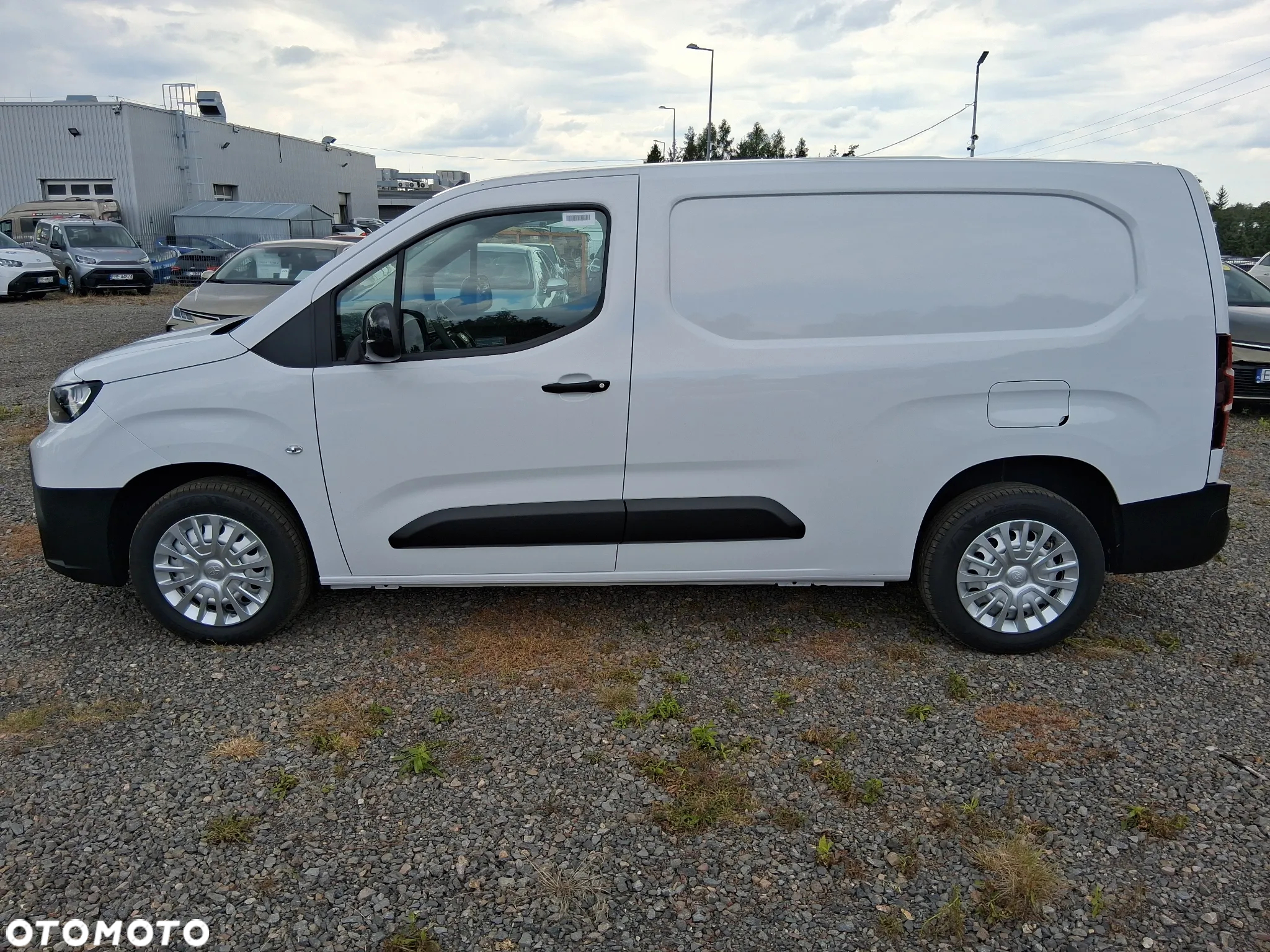 Toyota Proace City Long 1.5 100km 2025r - 3