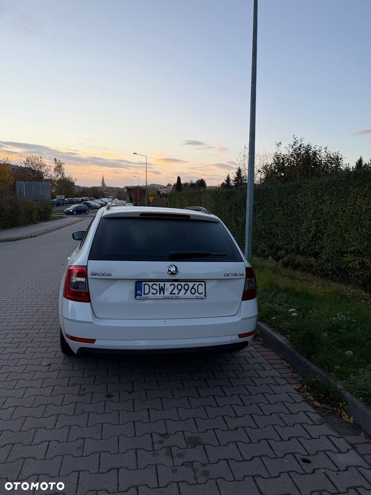 Skoda Octavia - 5