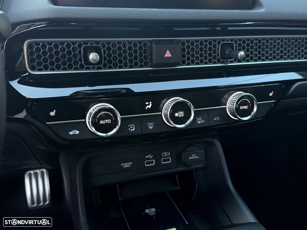 Honda Civic 2.0 0 i-MMD e:HEV Sport - 16