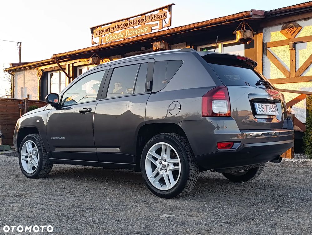 Jeep Compass 2.0 4x2 Limited - 30
