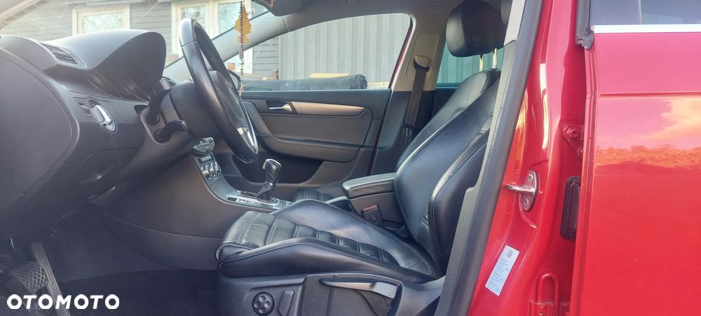Volkswagen Passat 2.0 TDI 4Motion DSG BlueMotion Tech R-Line - 9