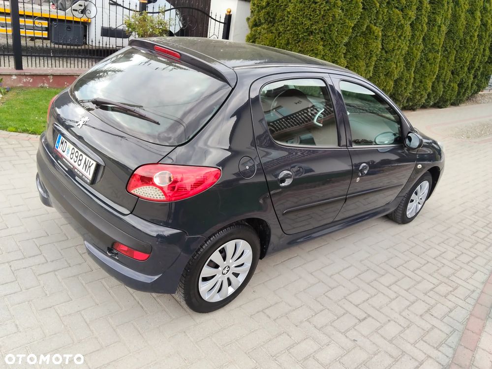 Peugeot 206 plus 75 - 8