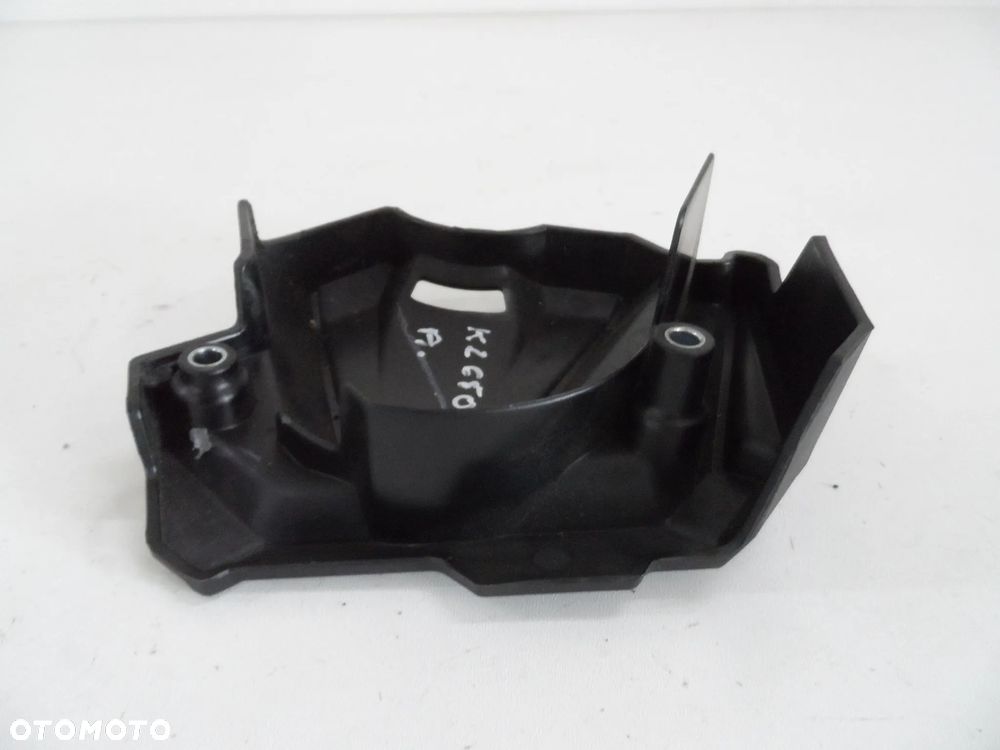 Kawasaki Z650 osłona plastikowa zębatki - 3