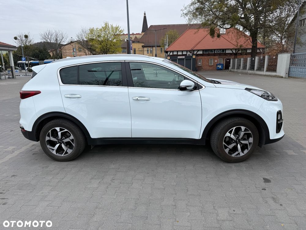 Kia Sportage 1.6 GDI 2WD DREAM-TEAM EDITION - 4