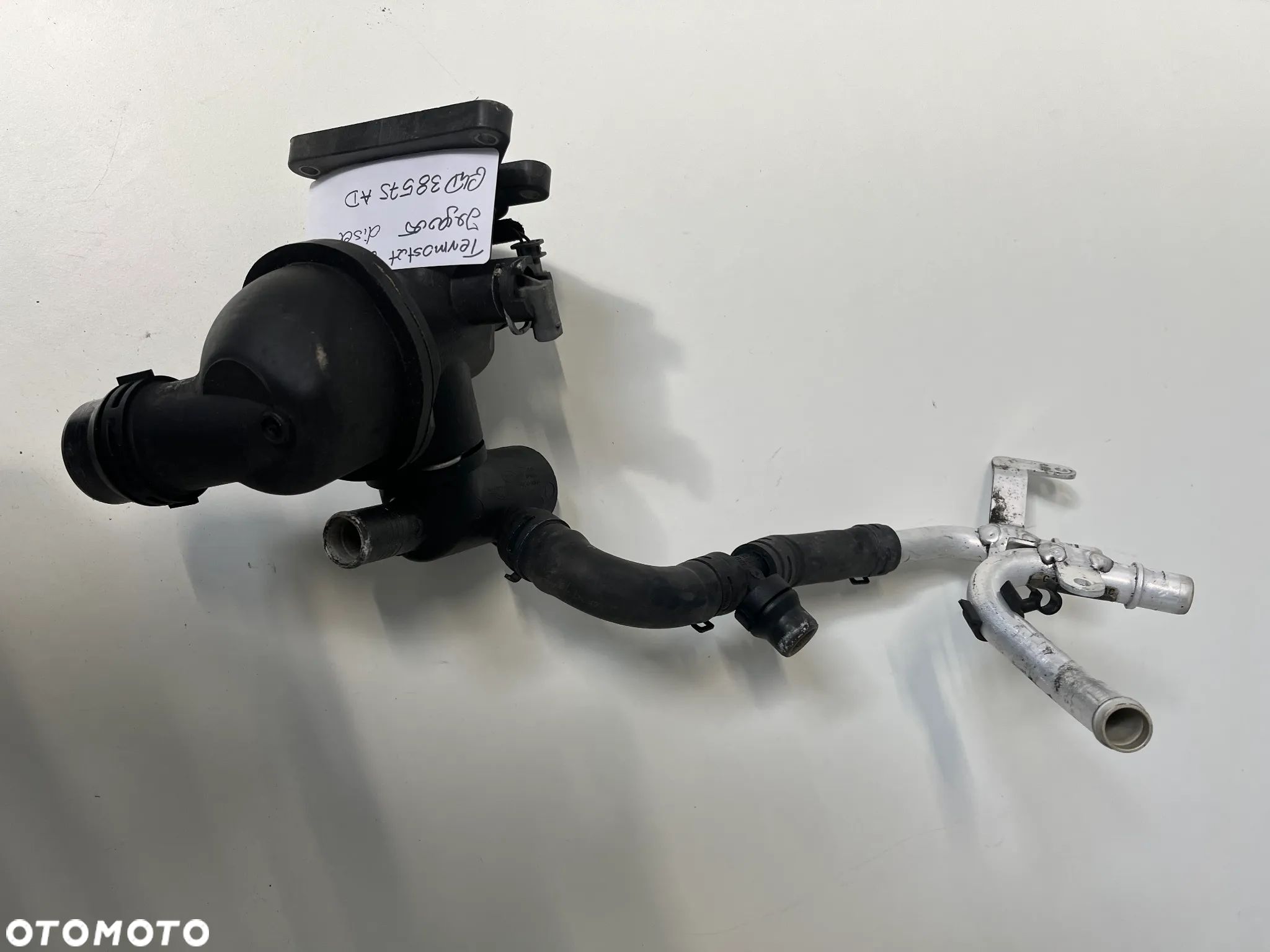 OBUDOWA TERMOSTATU JAGUAR LAND ROVER 2.0D  G4D3-8575-AD - 1