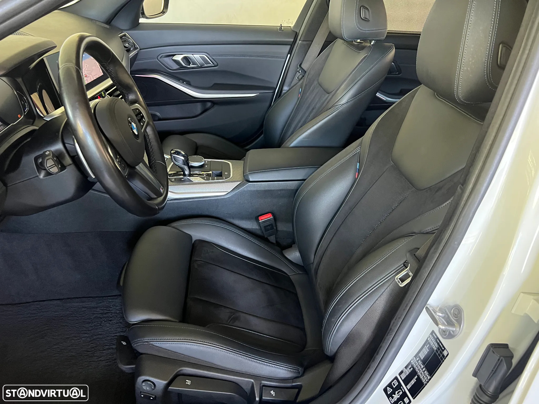 BMW 320 d Touring xDrive Aut. M Sport - 14