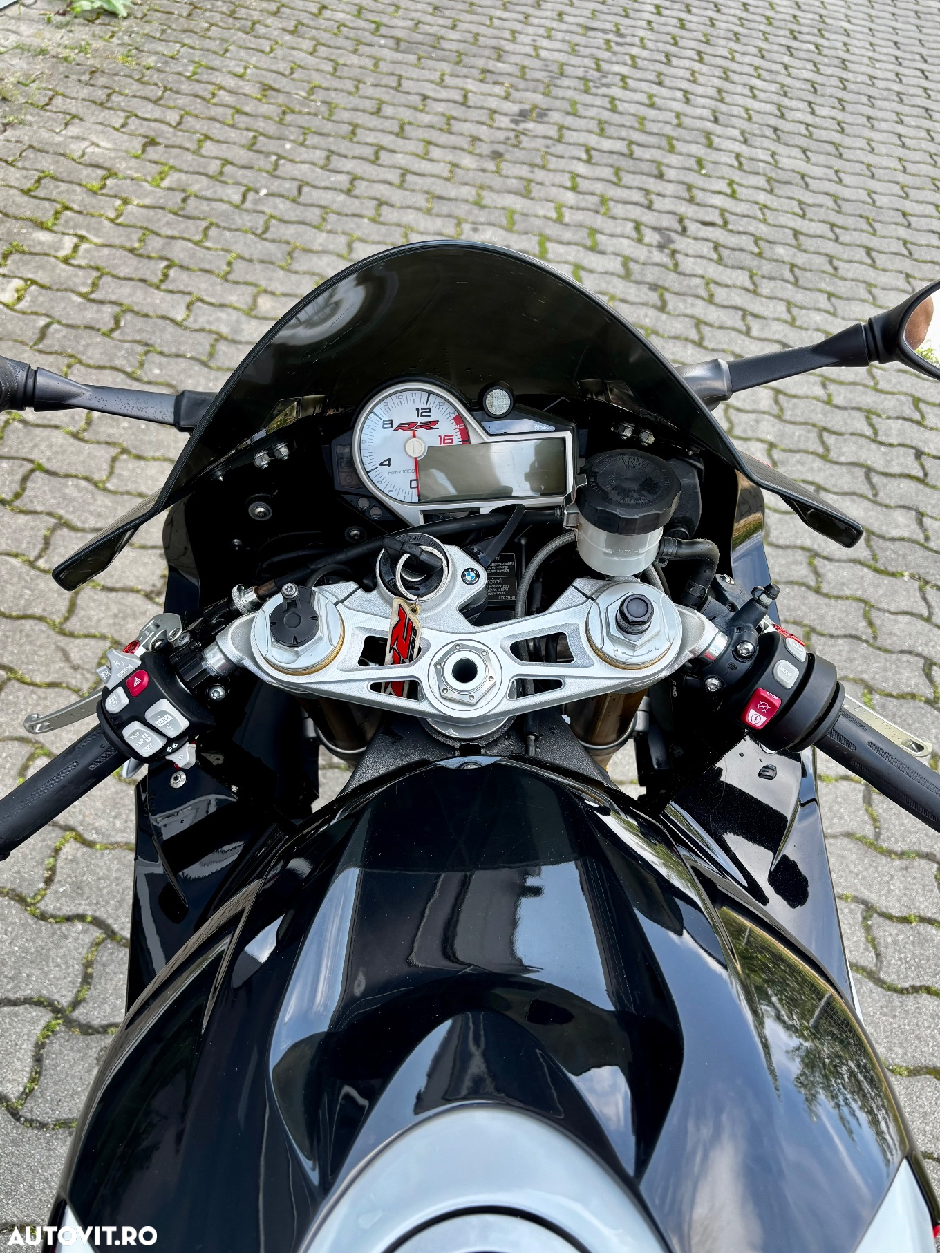 BMW S1000RR - 12