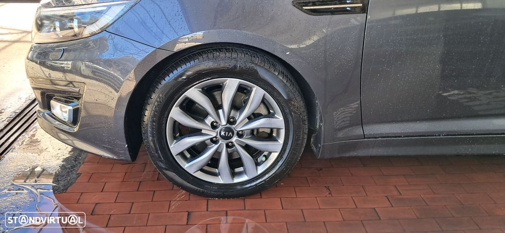 Kia Optima 1.7 CRDI TX Auto. - 2
