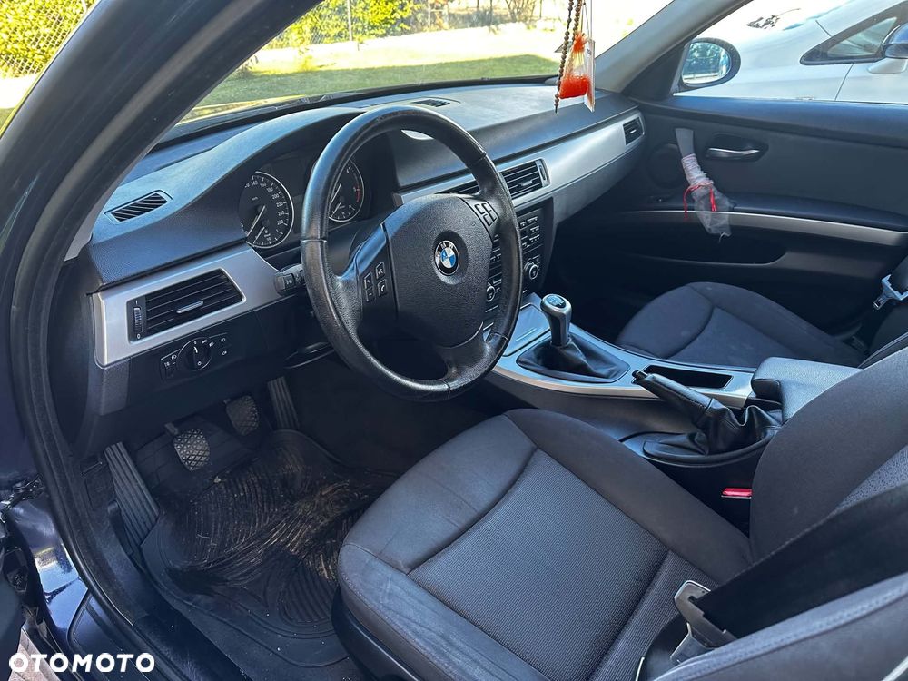 BMW Seria 3 - 9