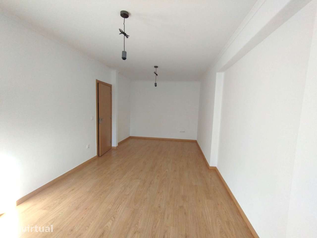Apartamento T3 Remodelado no Centro de Torres Vedras - Grande imagem: 5/19