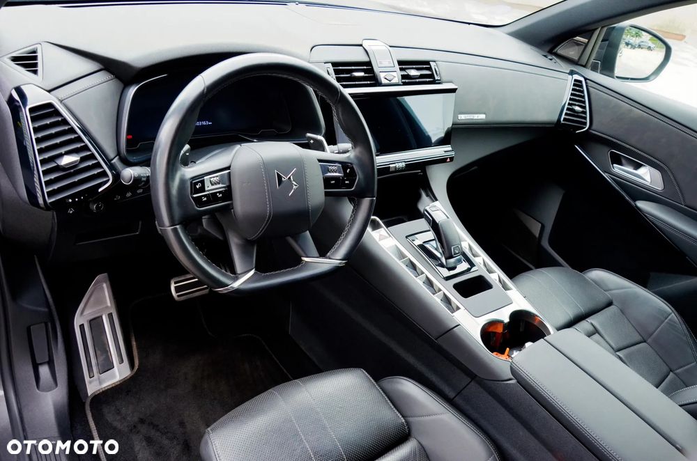 DS Automobiles DS 7 Crossback 1.6 PureTech Louvre - 16
